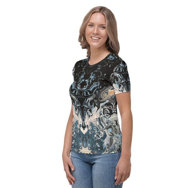 Women's cool t-shirt with an Eastern, Arabic flair. Designed by Sushila Oliphant, Apparel for the Spirit.